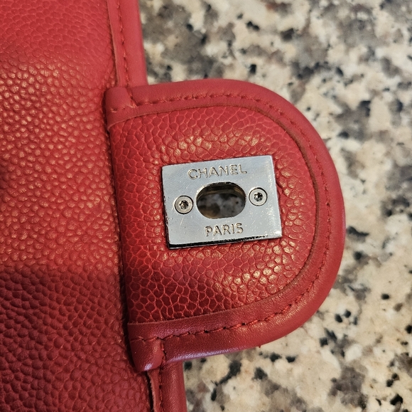 CHANEL 💥 Authentic - Picture 8 of 17